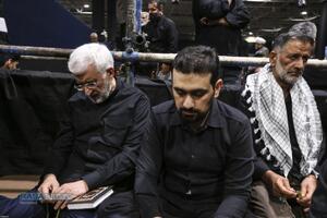 مراسم وداع با پیکر امام شهید انقلاب اسلامی در جوار حسینیه امام خمینی (ره)