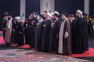 مراسم ادای احترام به پیکر مطهر رهبر شهید انقلاب اسلامی