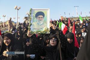حال‌وهوای دلدادگان رهبر شهید انقلاب در نخستین روز وداع