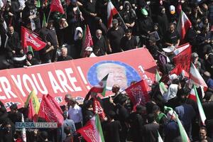 تشییع تاریخی رهبر شهید انقلاب در تهران -۲
