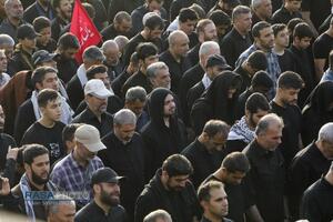 تشییع میلیونی قائد شهید امت در قم