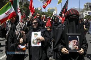 قیام خراسان در تشییع میلیونی رهبر شهید انقلاب اسلامی