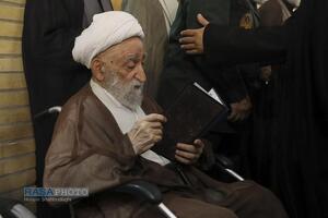 بزرگداشت امام شهید از سوی رهبر معظم انقلاب در حرم کریمه اهل‌بیت (س)