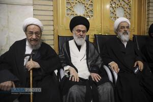 بزرگداشت امام شهید از سوی رهبر معظم انقلاب در حرم کریمه اهل‌بیت (س)