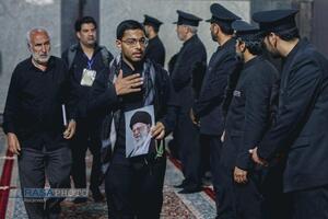 دومین شب مراسم بزرگداشت امام شهید از سوی رهبر معظم انقلاب